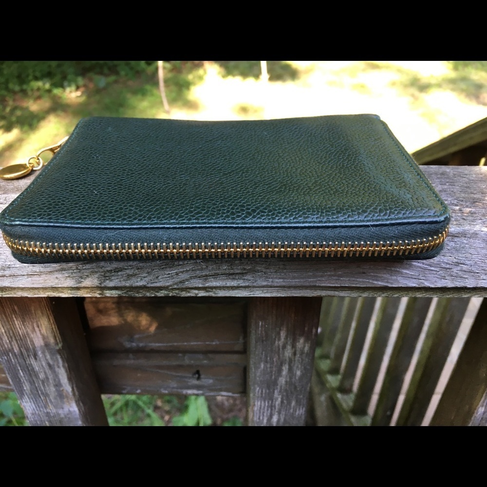 Authentic Large Chanel Wallet - Picture 3 of 8